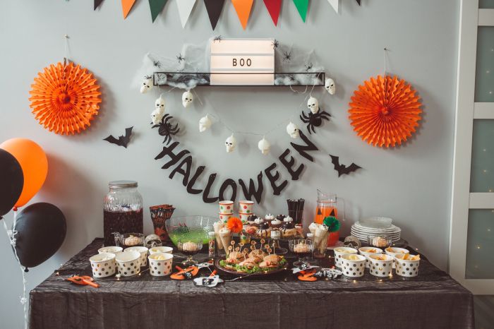 Halloween table decor ideas